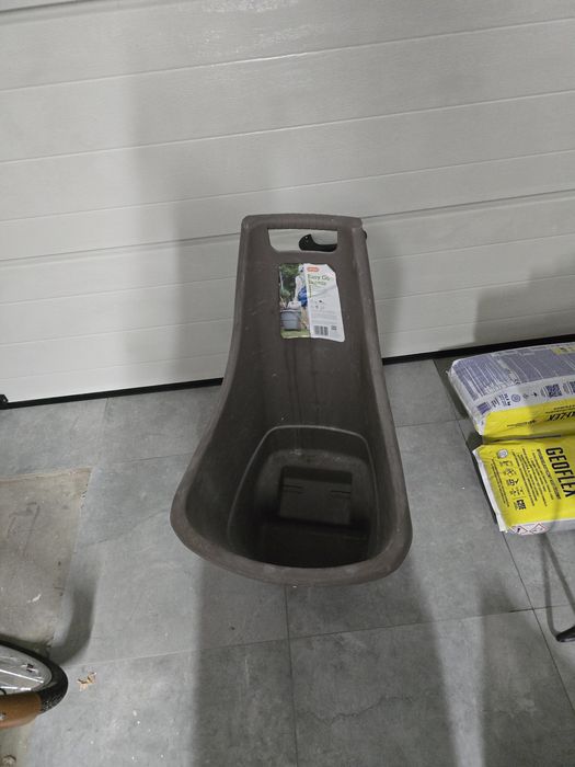 Taczka ogrodowa szara 50l.