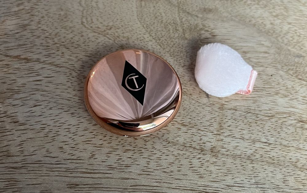 Charlotte Tilbury Mini Airbrush Flawless Finish Powder puder do twarzy