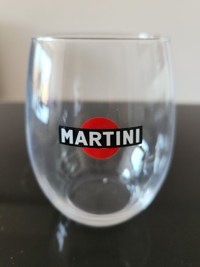 VENDO TAÇAS de vidro (para bar)