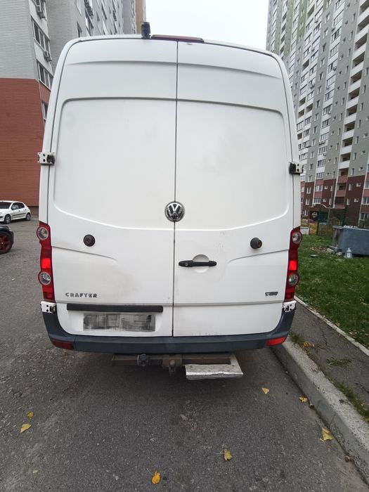 Бус Фольксваген Крафтер в гарному станіі