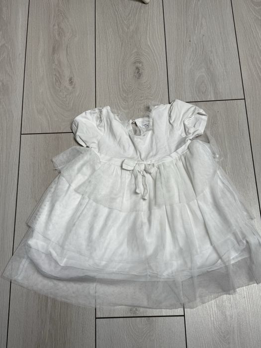 Біла нарядна сукня 98 розмір платье святкове sinsay