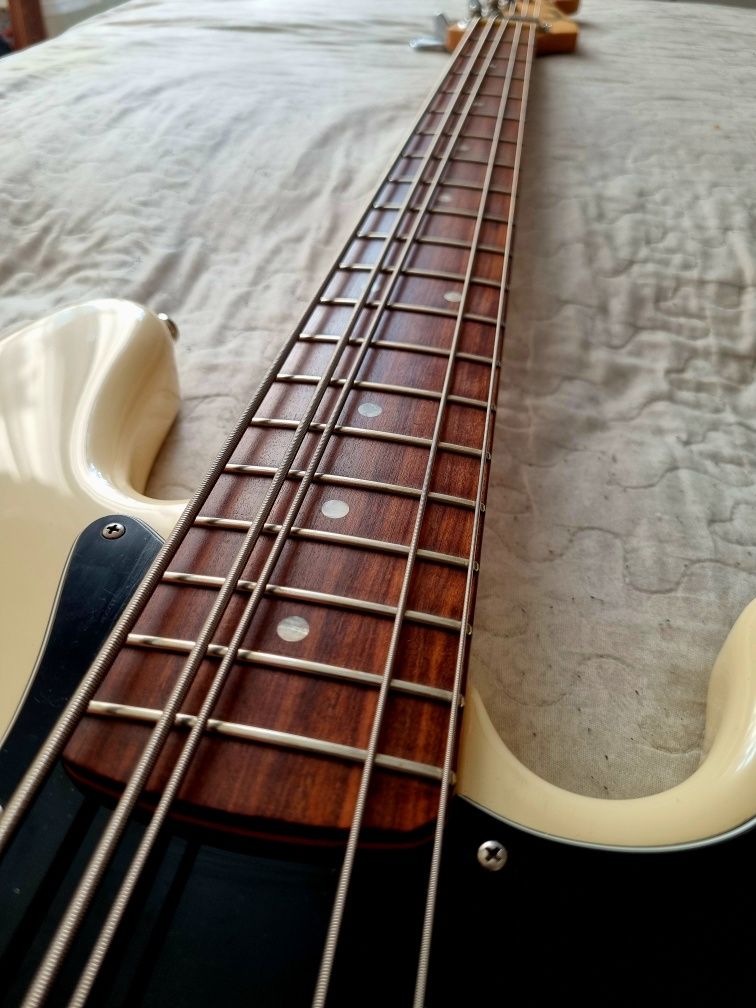 Fender Jazz Bass Deluxe 5