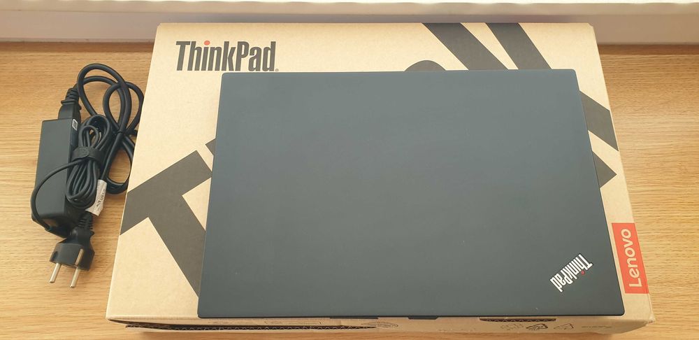 Biznesowy Metalowy Lenovo ThinkPad i7 16GB 256GB FullHD (opcja LTE)