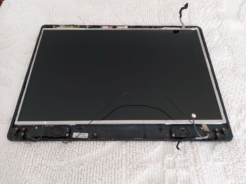 Ecrã display insys gameforce 15.4 m761SU