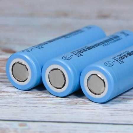 Акумулятор Eve 21700 40Р 4000mAh EVE 50Е Нові Не Користовані !