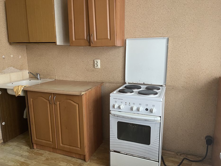 Простора 1к вартира, Алматинська, 39а