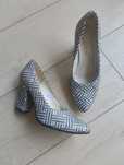 Buty na słupku r. 39 jak nowe