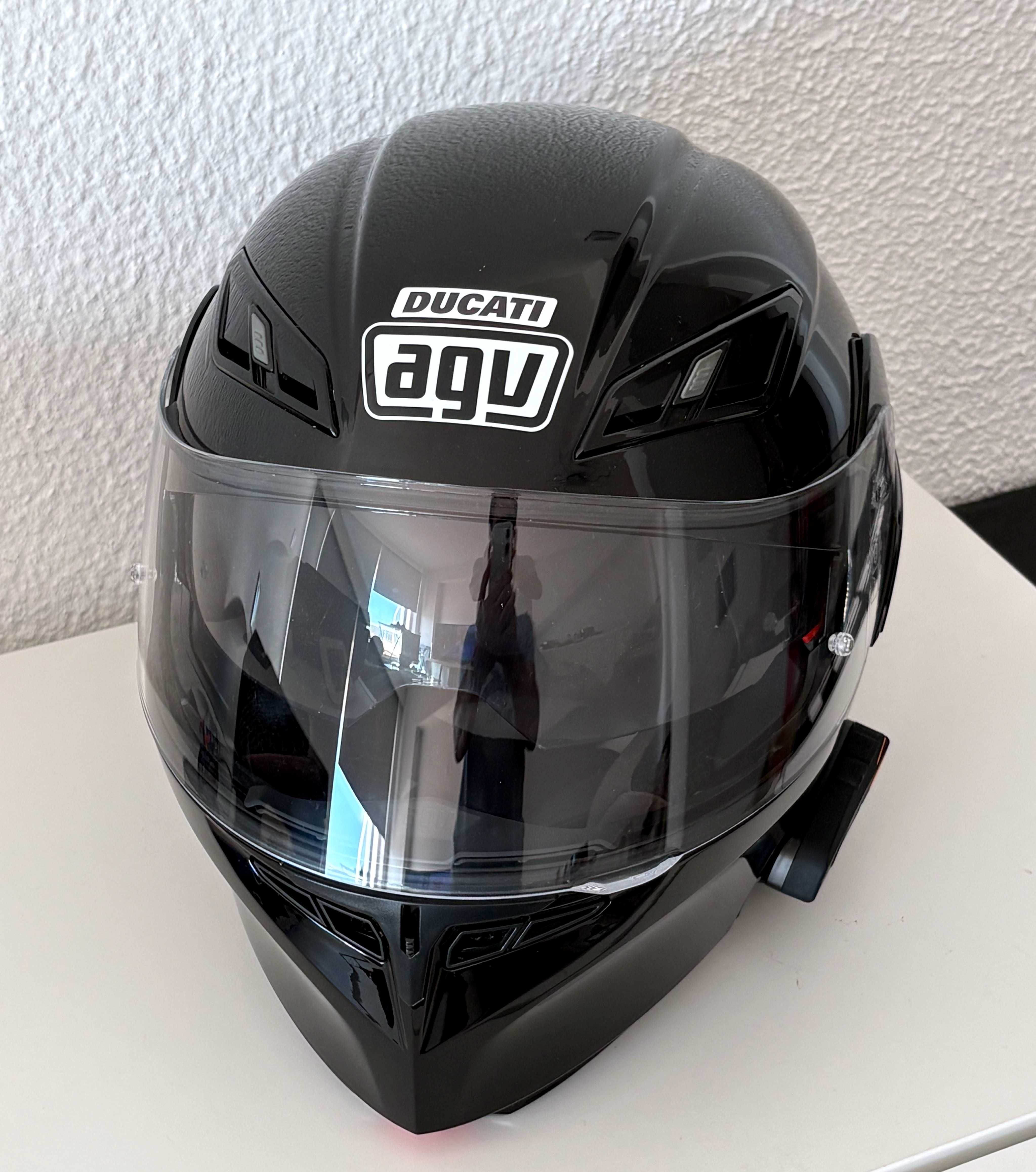 Capacete modular AGV Compact ST. Pouco uso, ótimo estado. Tamanho M
