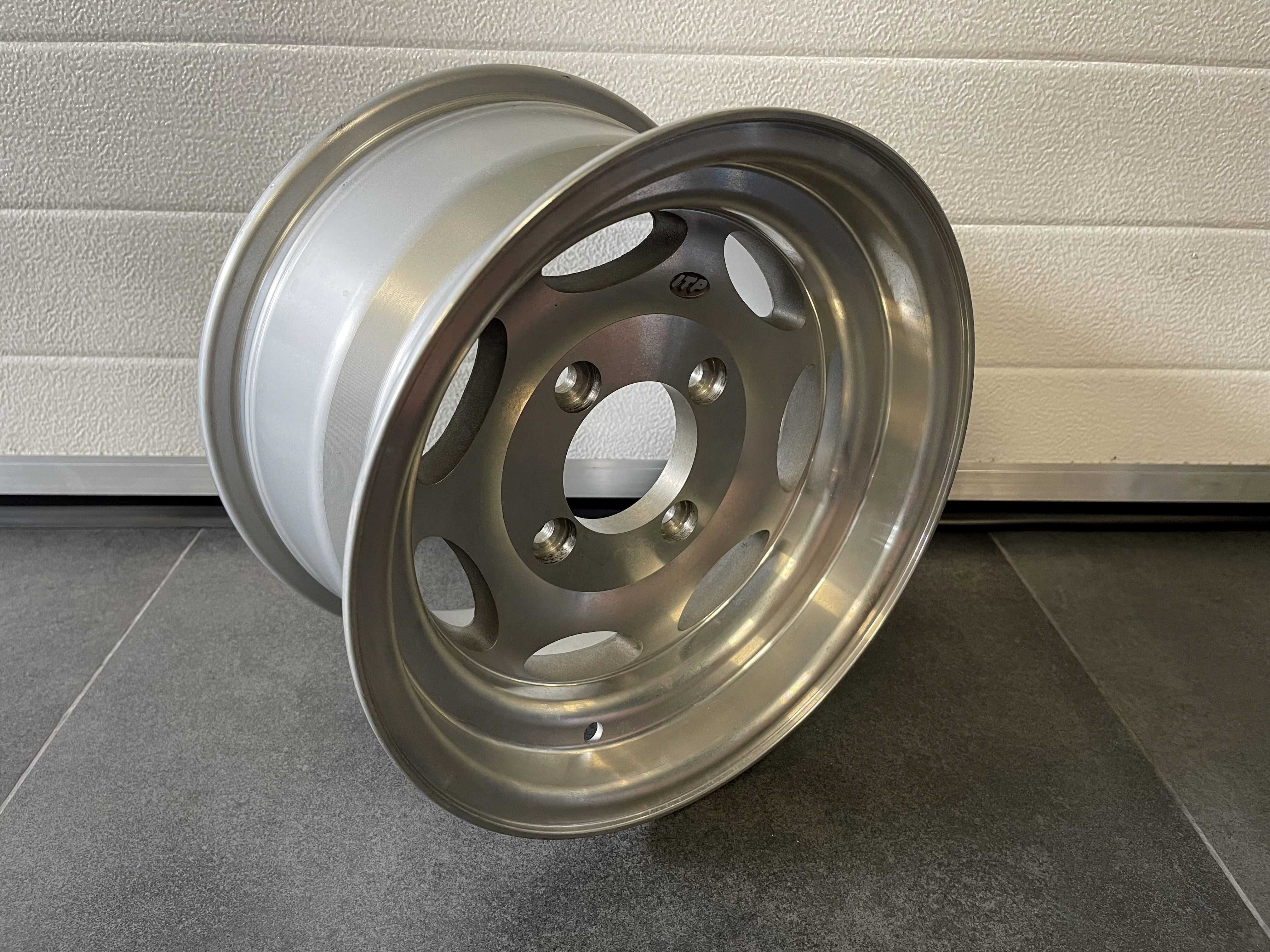 Felga ITP Quad 12 x 7 / 4 x 110 Yamaha Honda Can-Am Polaris Kawasaki