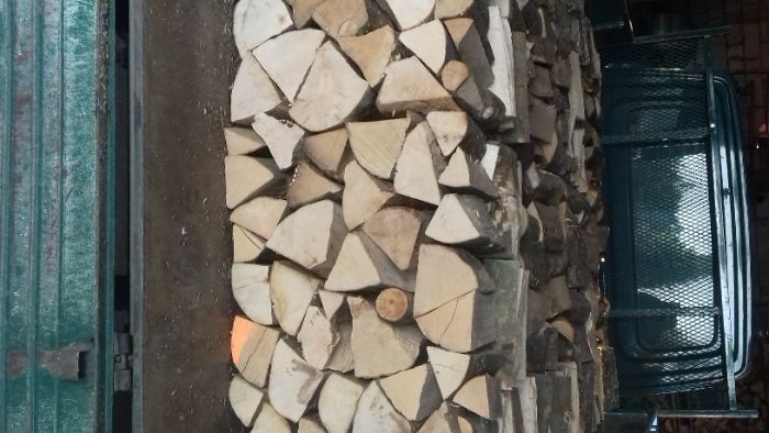 Sprzedam suche drewno opałowe kominkowe