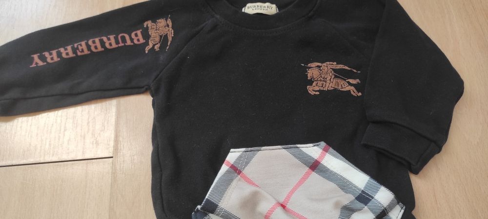 Bluza czarna burberry r.74/80