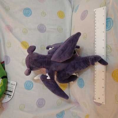 Pokémon peluche garchomp