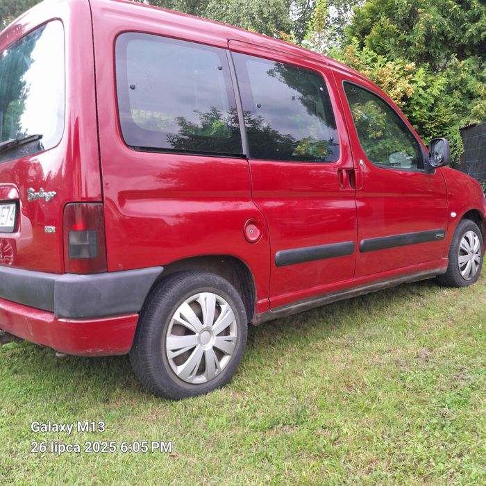 Samochód Citroen berlingo