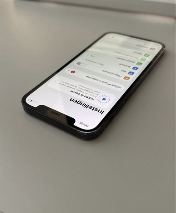 Iphone 12.  128Gb.  Bateria 80%