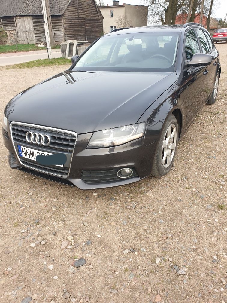 Audi A4 B8 2.0tdi avant,MMI