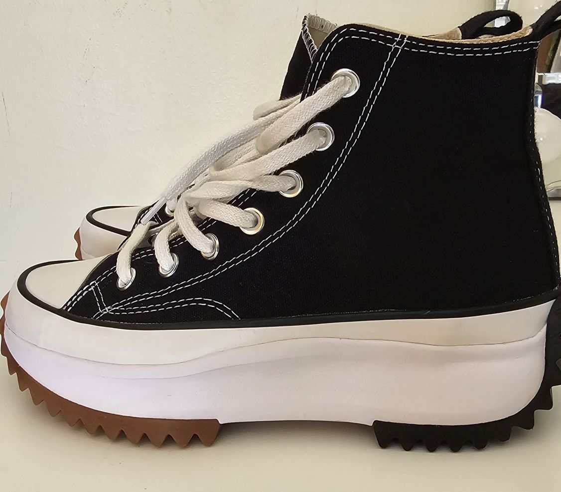 All Star Chuck Taylor