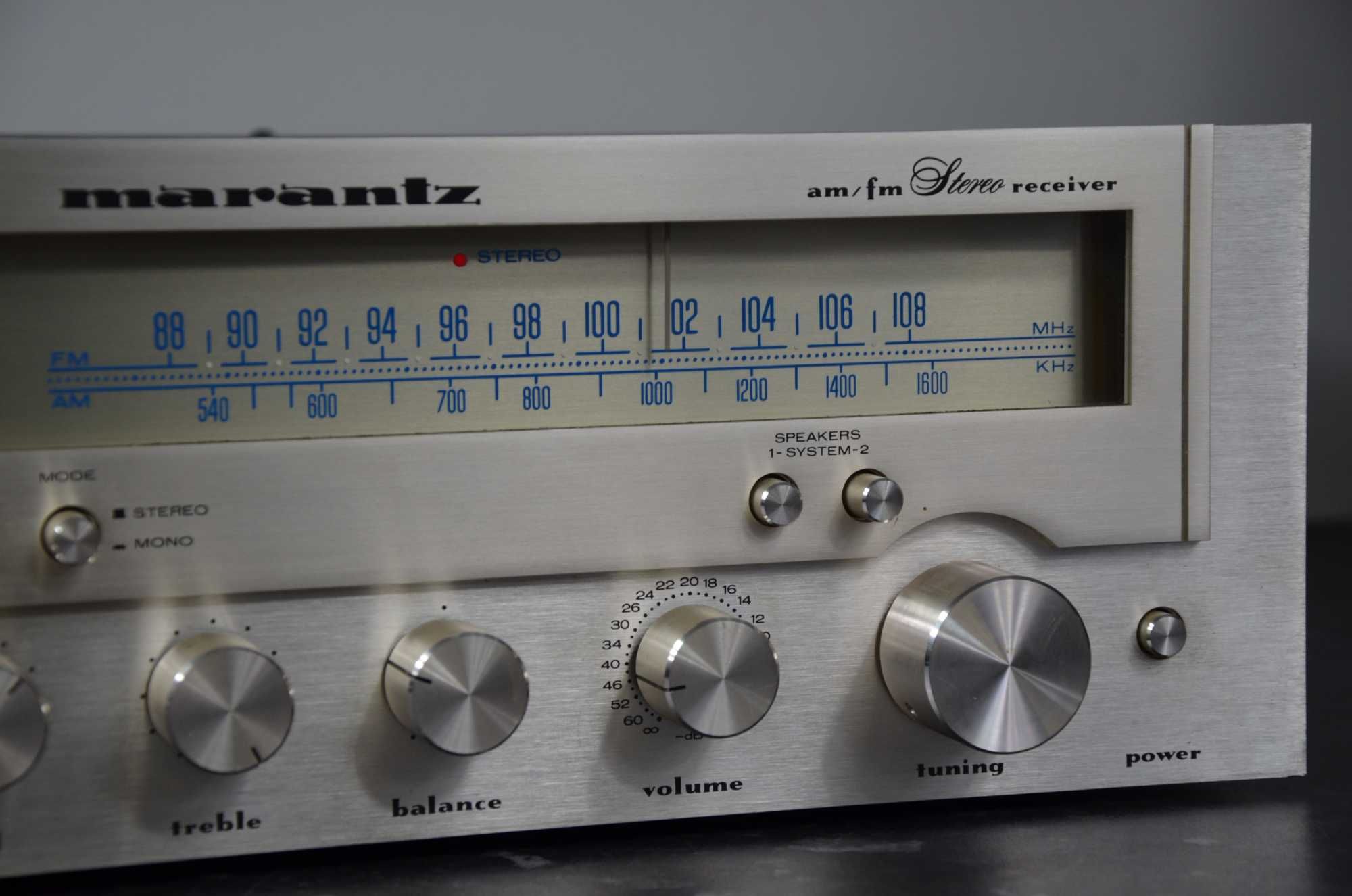 Amplituner Marantz Model 1530 stero srebrny vintage
