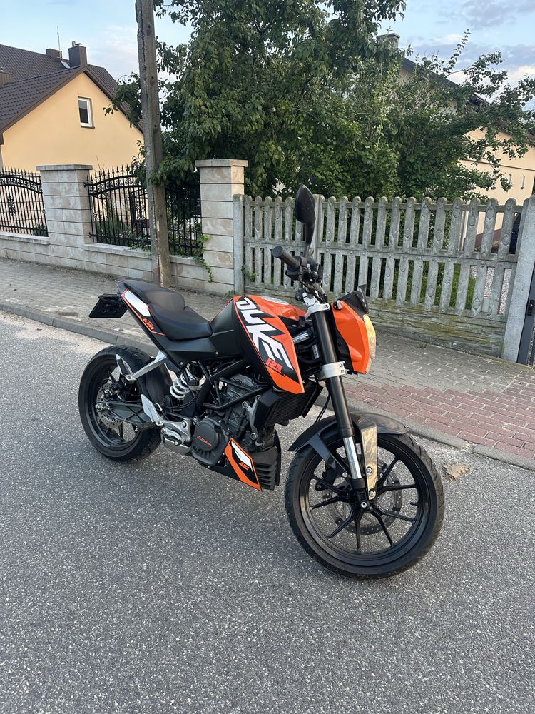 KTM Duke 125 super stan