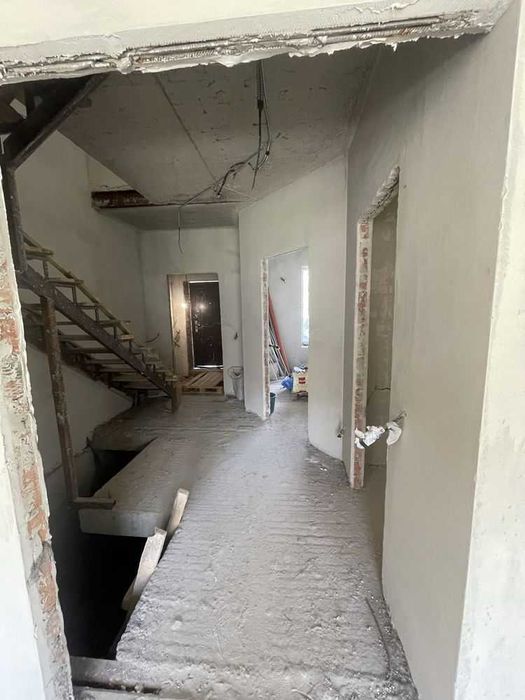 Елітний котедж в престижному районі, затишно та комфортно. ід