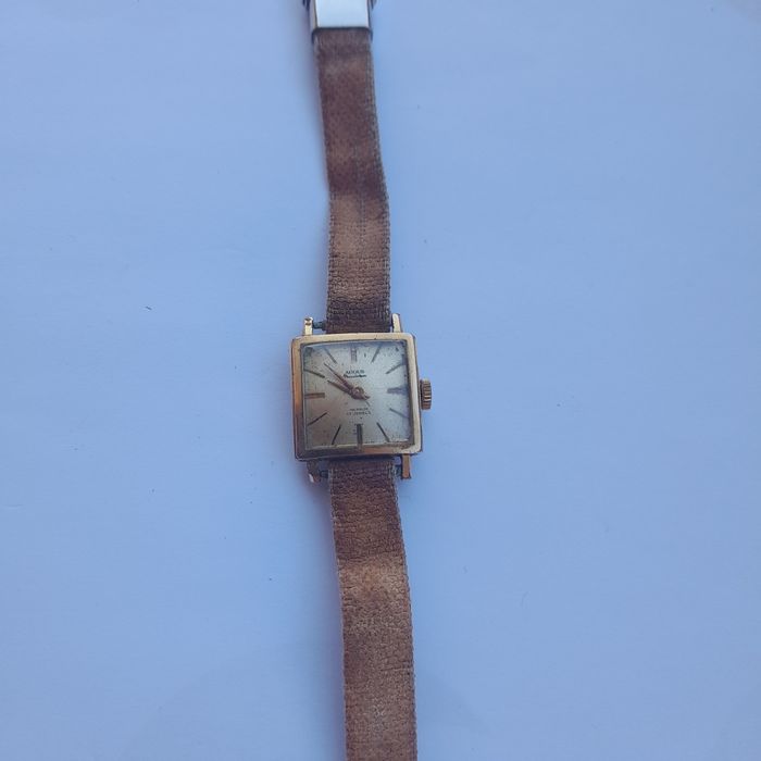 Relogios senhora elegantes