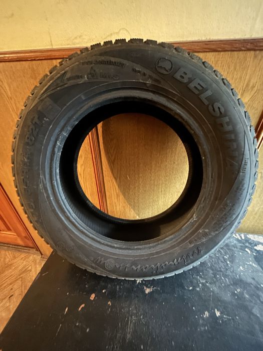 Продам зимову гуму 175/65/R14  !
