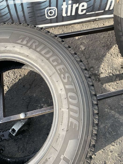 Шини 215/70 R15C пара Bridgestone 7мм, зима, 215 70 15C