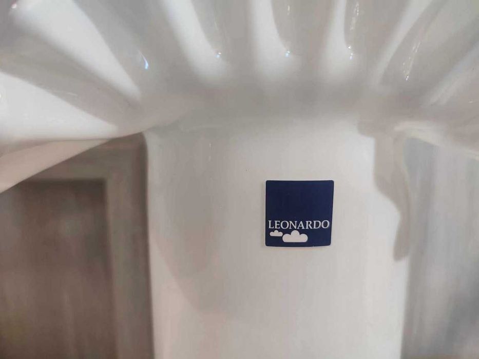 Wazon,Leonardo Glass,mleczny,vintage lat 80