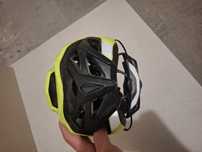 Kask rowerowy z decathlon