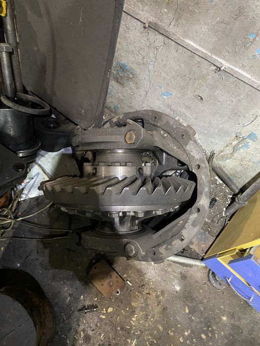 Редуктор ман командор man f2000