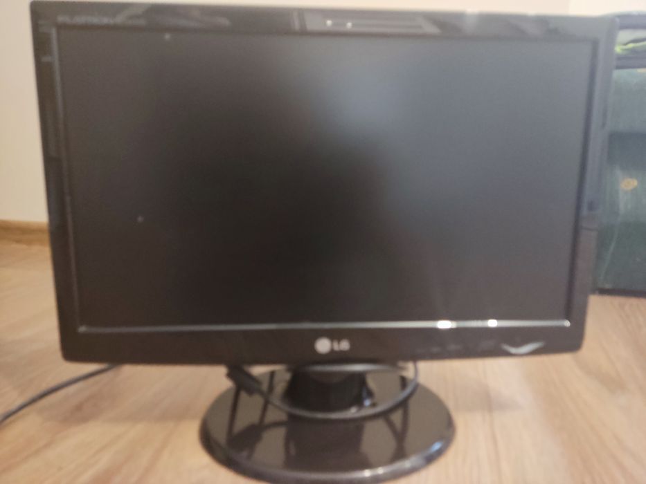 Monitor LG flatron W1943SS