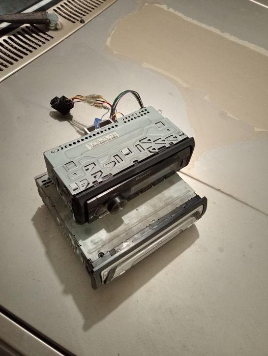 Rádios Pioneer/Sony