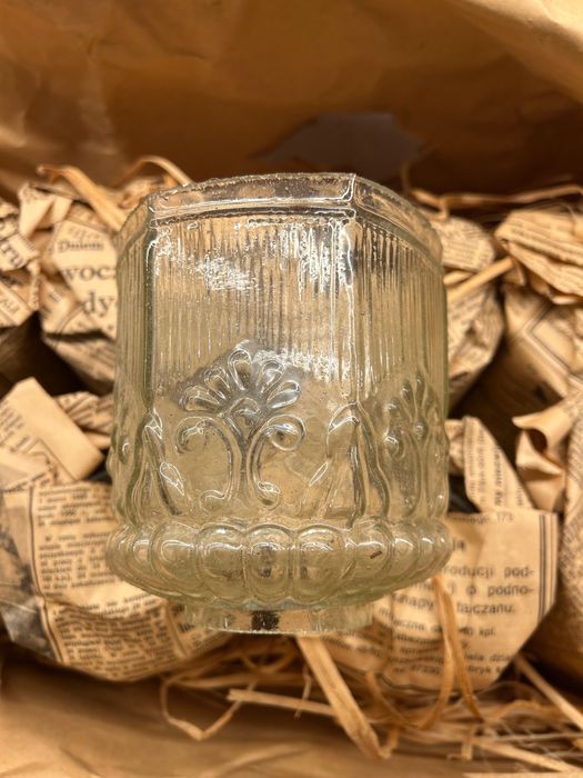 Zdobiony klosz ze szkła do lampy (naftowej?)  Vintage PRL Retro nowe
