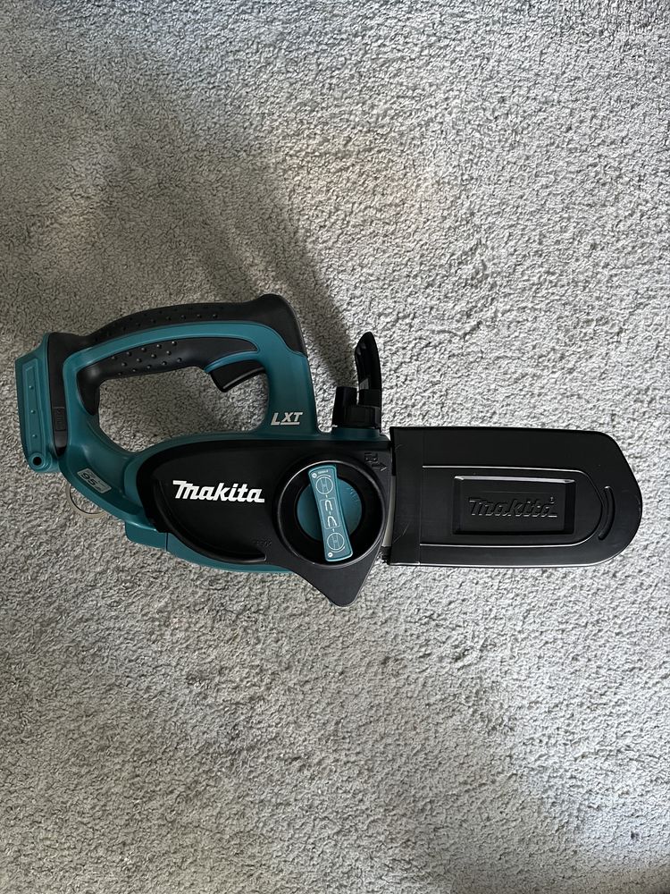 Акумуляторна пила Makita DUC122RFE
