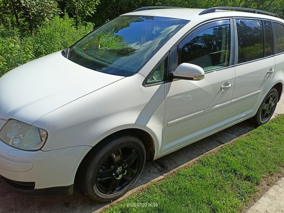 VW Touran 2006r od osoby prywatnej