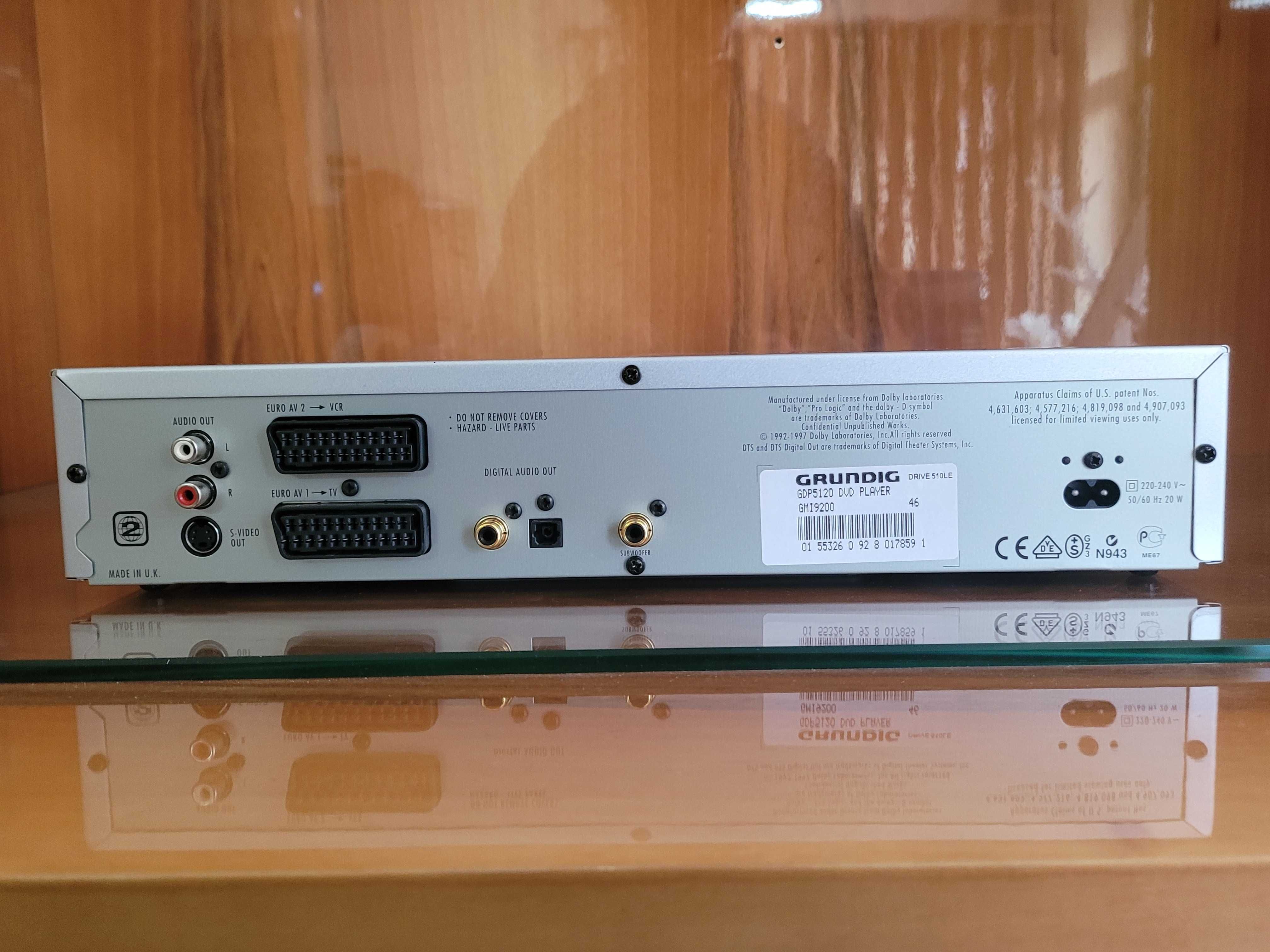 Leitor de CD´s / DVD´s Cinzento Grundig Xenaro GDP 5120