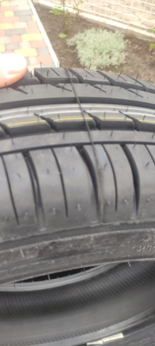 Продам нову літню гуму 185/65 R14