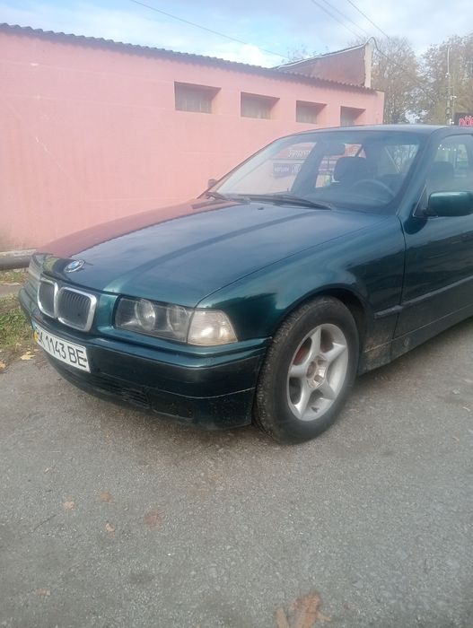 Продам.BMW 316є36