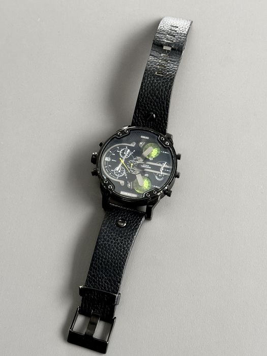 Продам годинник Diesel DZ-7311