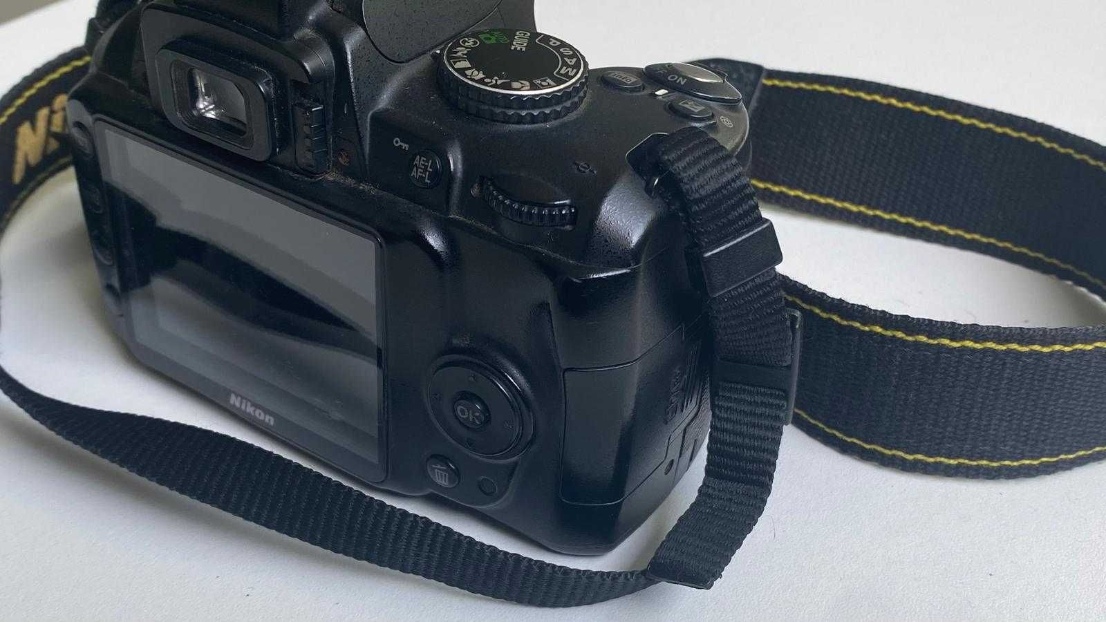 Máquina fotográfica DSLR Nikon d3000