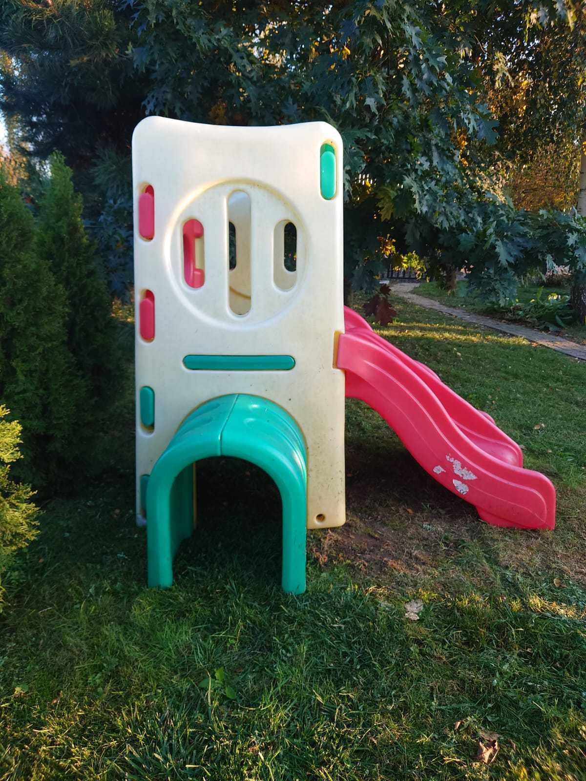 Małpi gaj, plac zabaw Little Tikes