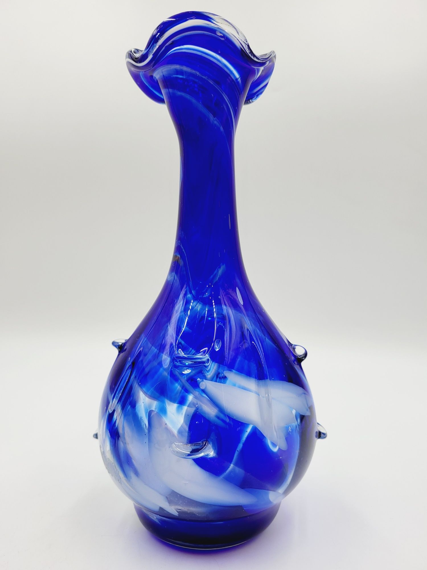 Piękny szklany kobaltowy biały wazon