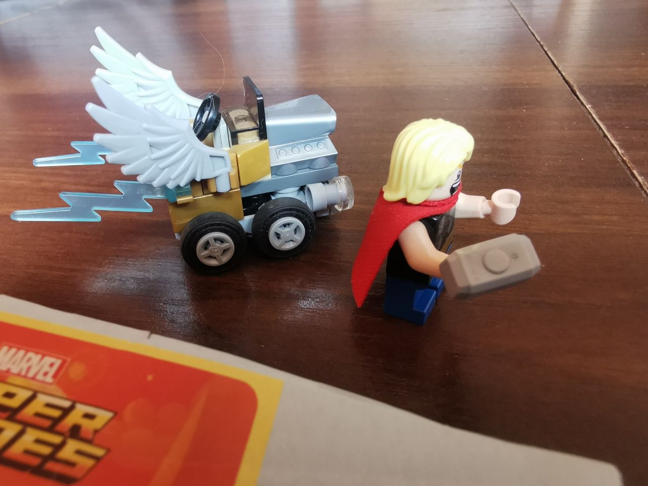 lego super heroes Thor