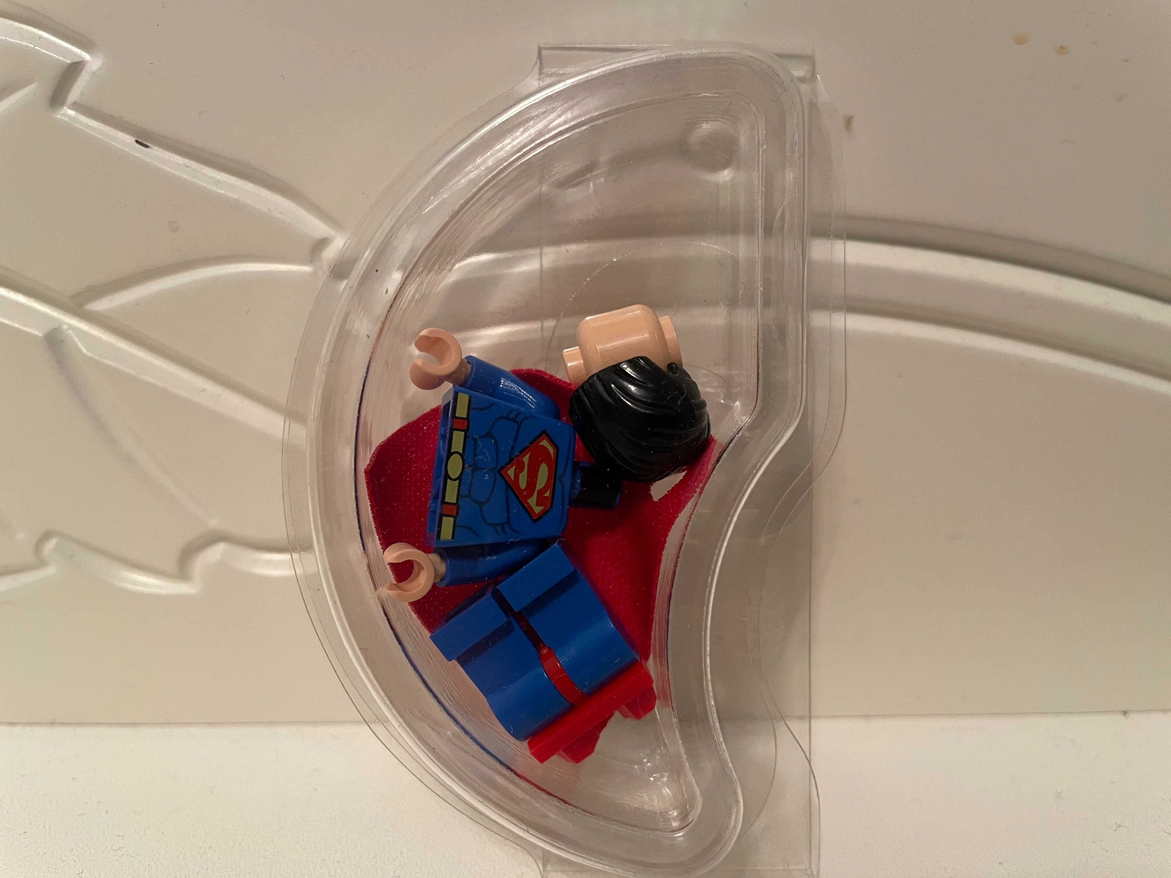 Figurka lego superman