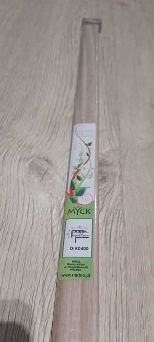 Listwa, kątownik schodowy z PVC MYCK DK0400 1P kolor KLON 1P. OKAZJA!