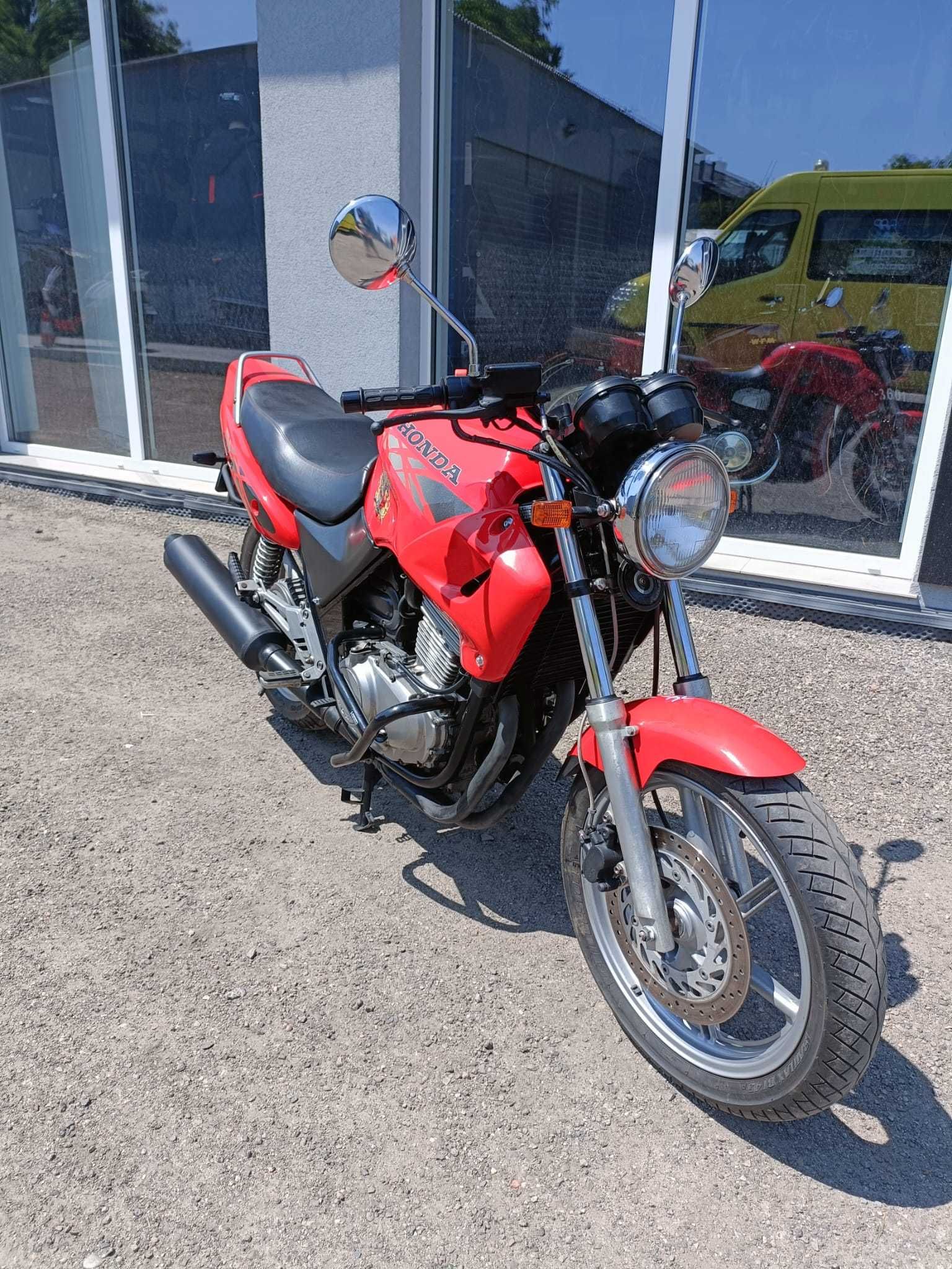Honda CB500 motocykl 1994 rocznik , bardzo dobry stan