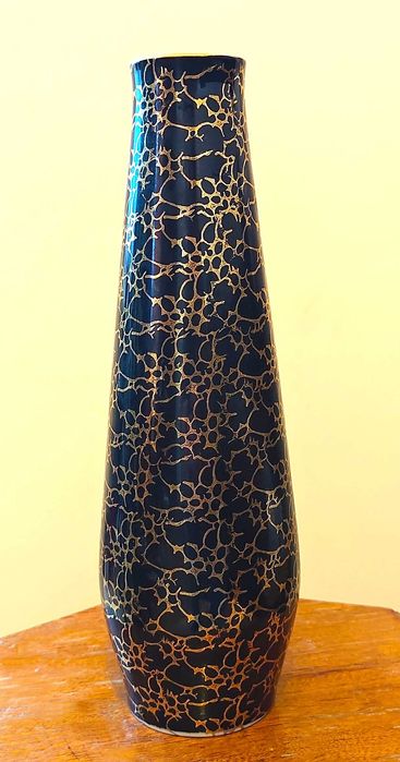 Chodzież czarny wazon w złoty marmurek 25,5 cm - 1979