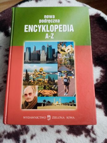 Nowa podręczną encyklopedia