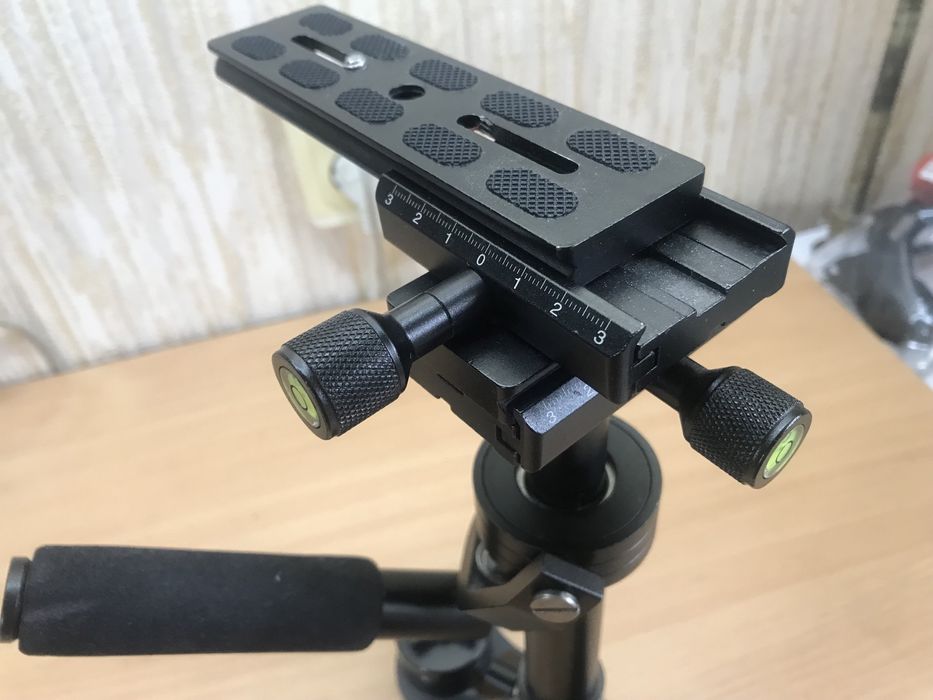 Стедикам, стабилизатор механический для видео съёмки