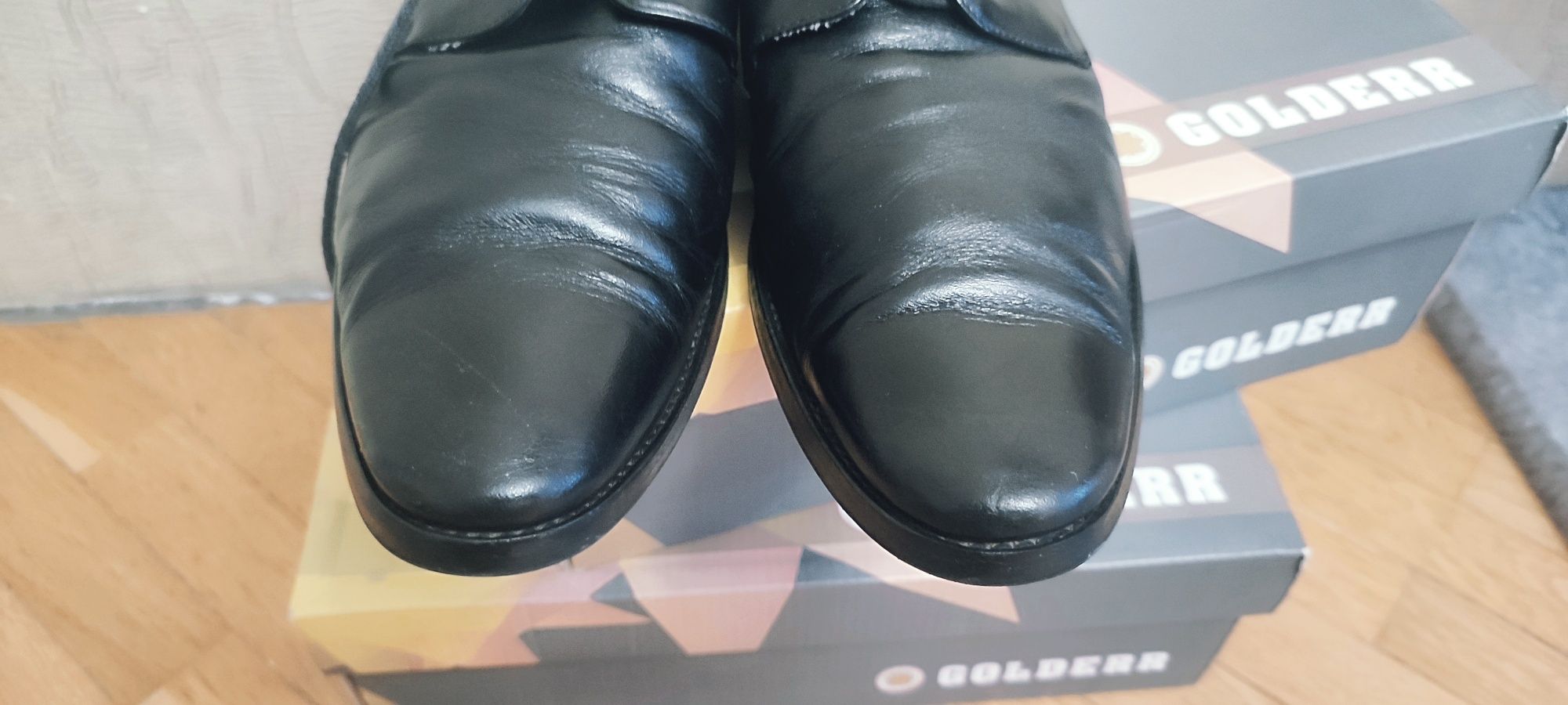 Шкіряні  чорні туфлі 41 розмір