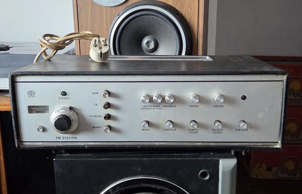 Amplituner FG Elektronik Vintage